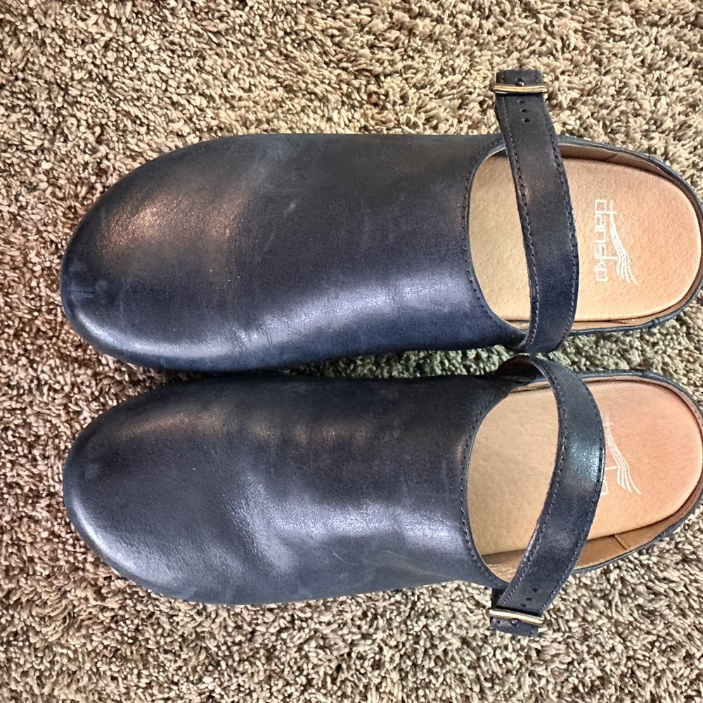 Dansko navy blue Leather Mules